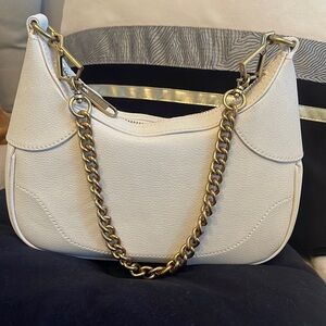 White shoulder bag.  With gold chain!!